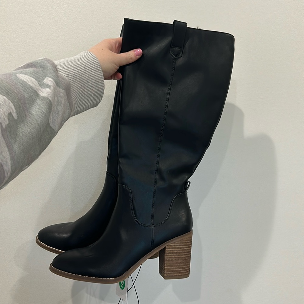 Wide Calf black boots